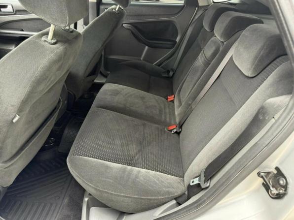 Ford Focus II с пробегом 2007 года, цена 482 560 рублей, 231000 км, хэтчбек, Автокод Объявления