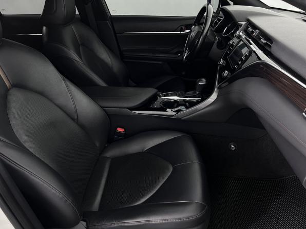 Toyota Camry VIII (XV70) с пробегом 2018 года, цена 2 450 000 рублей, 149204 км, седан, Автокод Объявления