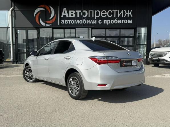Toyota Corolla XI (E160 E170 E180) Рестайлинг 1 с пробегом 2018 года, цена 1 653 500 рублей, 96848 км, седан, Автокод Объявления