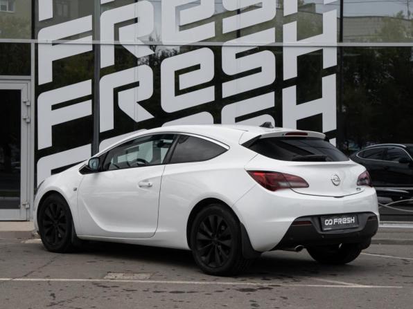Opel Astra J Рестайлинг с пробегом 2014 года, цена 767 000 рублей, 231704 км, хэтчбек, Автокод Объявления
