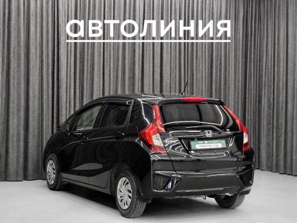 Honda Fit III с пробегом 2016 года, цена 1 260 000 рублей, 32300 км, хэтчбек, Автокод Объявления