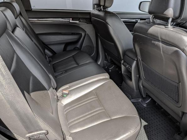 Kia Sorento II Рестайлинг с пробегом 2019 года, цена 2 245 000 рублей, 141227 км, внедорожник, Автокод Объявления