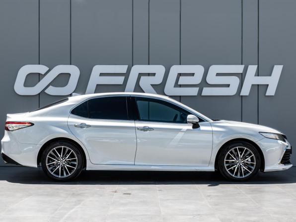 Toyota Camry VIII (XV70) с пробегом 2021 года, цена 3 450 000 рублей, 92630 км, седан, Автокод Объявления