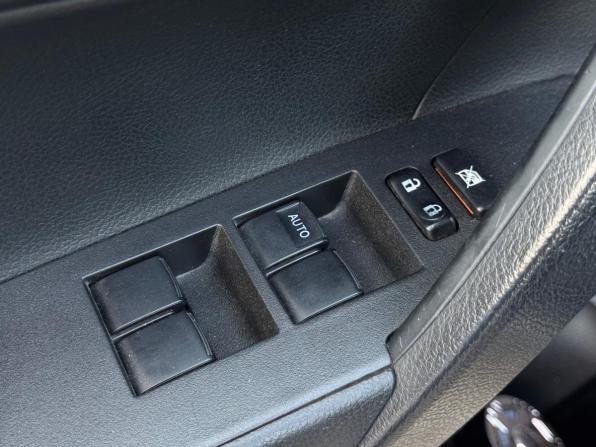 Toyota Corolla XI (E160 E170 E180) с пробегом 2013 года, цена 1 160 000 рублей, 147320 км, седан, Автокод Объявления