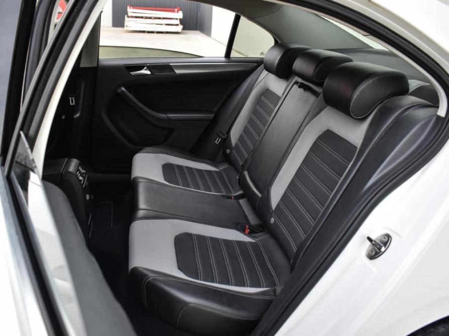 Volkswagen Jetta VI Краснодар  - изображение 9