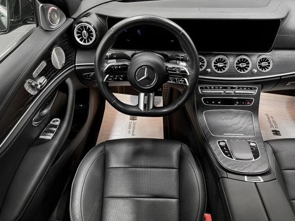 Mercedes-Benz E-Класс V (W213 S213 C238) Рестайлинг с пробегом 2023 года, цена 7 740 000 рублей, 41785 км, седан, Автокод Объявления
