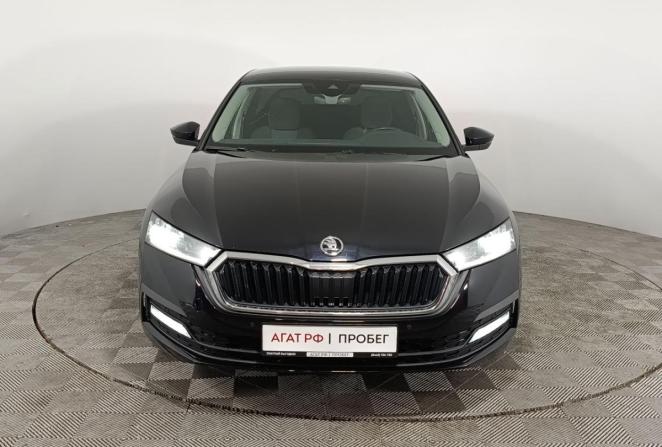 Skoda Octavia IV (A8) с пробегом 2021 года, цена 2 170 000 рублей, 131039 км, лифтбек, Автокод Объявления