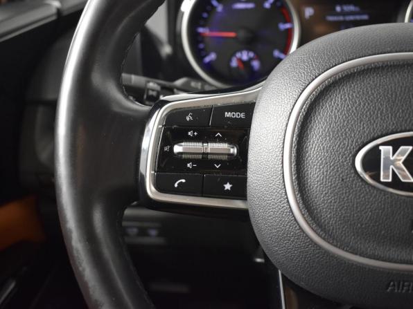 Kia Carnival IV с пробегом 2021 года, цена 3 789 900 рублей, 133218 км, минивэн, Автокод Объявления