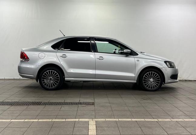 Volkswagen Polo V с пробегом 2013 года, цена 710 000 рублей, 179000 км, седан, Автокод Объявления