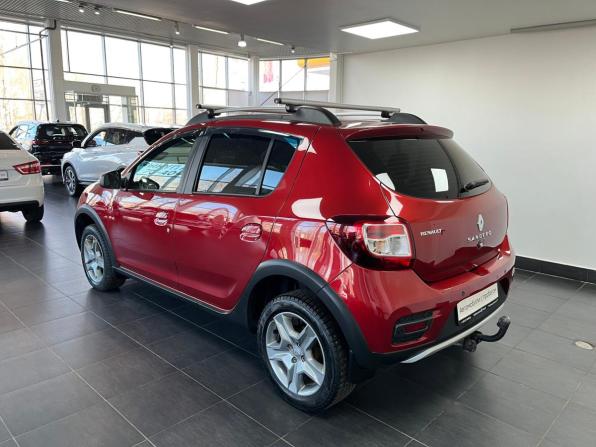 Renault Sandero II Рестайлинг с пробегом 2019 года, цена 1 108 000 рублей, 117300 км, хэтчбек, Автокод Объявления
