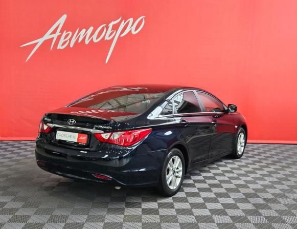 Hyundai Sonata VI (YF) с пробегом 2012 года, цена 1 049 000 рублей, 181066 км, седан, Автокод Объявления