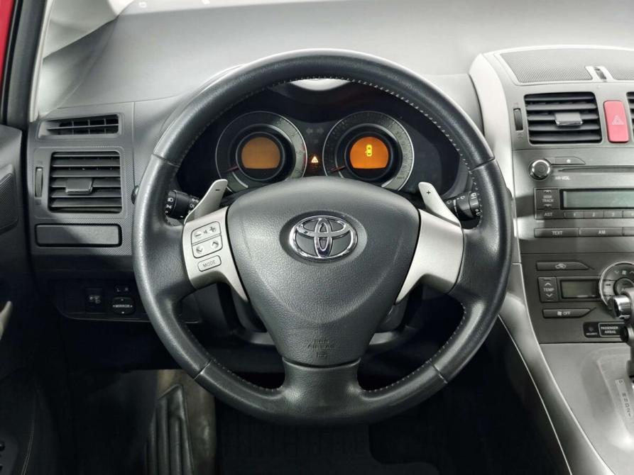 Toyota Auris I Санкт-Петербург  - изображение 12