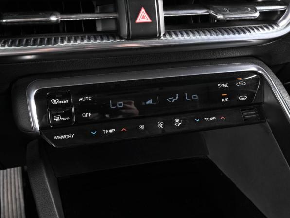 Kia K5 III с пробегом 2021 года, цена 2 499 000 рублей, 144272 км, седан, Автокод Объявления