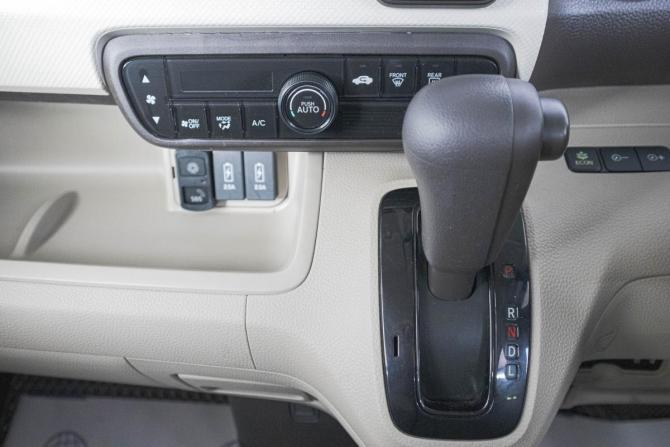 Honda N-BOX II с пробегом 2017 года, цена 849 000 рублей, 126000 км, микровэн, Автокод Объявления