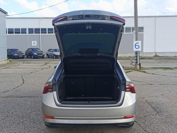 Skoda Octavia IV (A8) с пробегом 2021 года, цена 2 450 000 рублей, 53643 км, лифтбек, Автокод Объявления