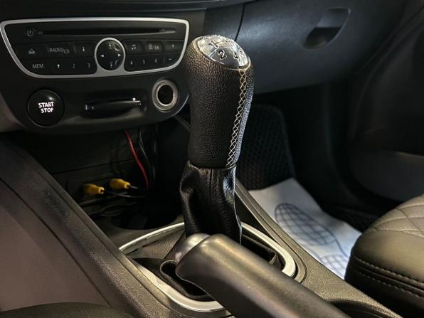 Renault Fluence I с пробегом 2011 года, цена 649 000 рублей, 222728 км, седан, Автокод Объявления