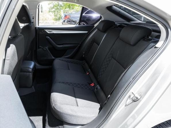 Skoda Octavia III (A7) Рестайлинг с пробегом 2018 года, цена 1 547 000 рублей, 114258 км, лифтбек, Автокод Объявления