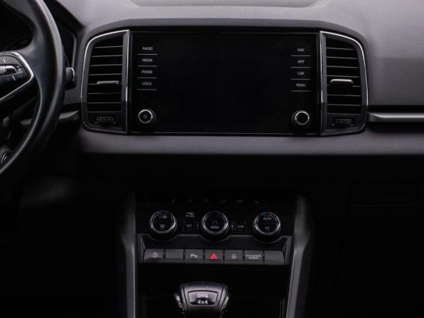 Skoda Karoq I с пробегом 2021 года, цена 2 234 000 рублей, 102189 км, внедорожник, Автокод Объявления