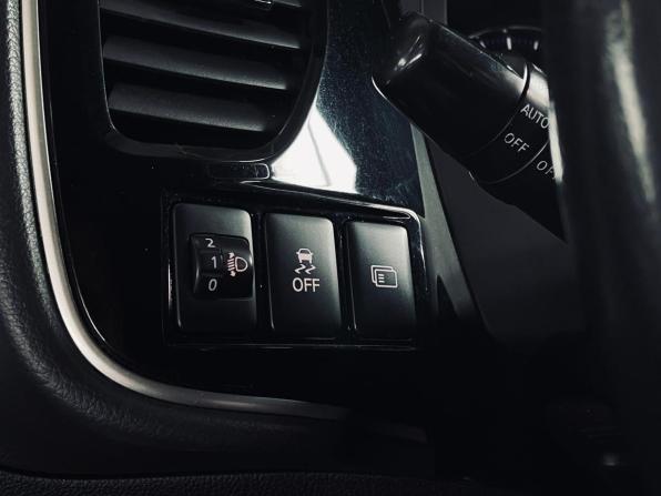 Mitsubishi Outlander III Рестайлинг 3 с пробегом 2019 года, цена 2 150 000 рублей, 225424 км, внедорожник, Автокод Объявления