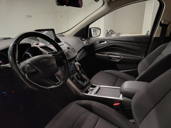 Ford Kuga II Рестайлинг с пробегом 2017 года, цена 1 790 000 рублей, 118906 км, внедорожник, Автокод Объявления