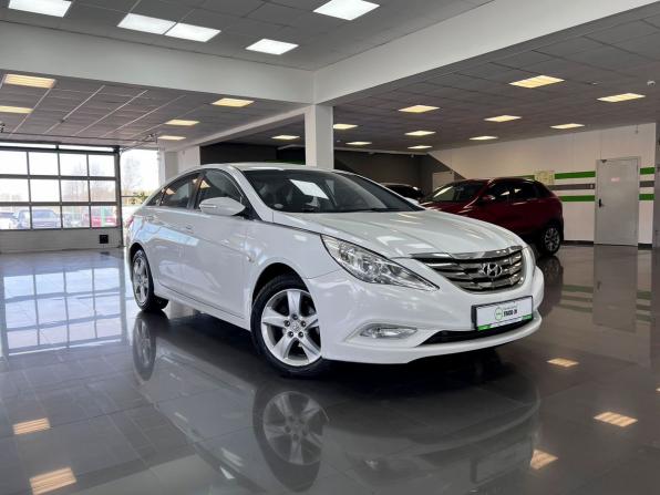 Hyundai Sonata VI (YF) с пробегом 2011 года, цена 1 120 000 рублей, 179814 км, седан, Автокод Объявления