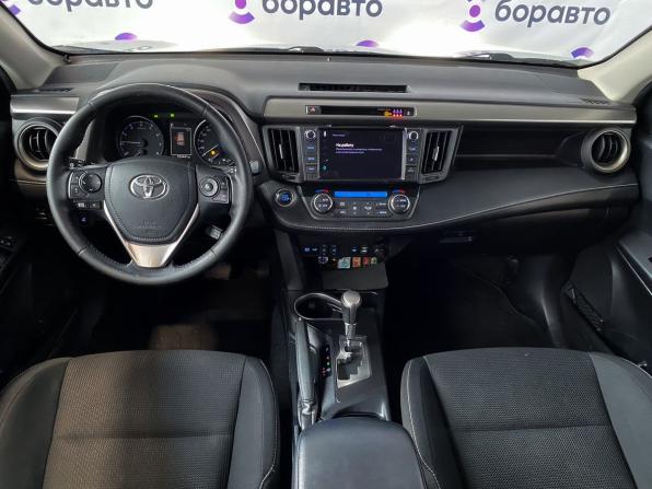 Toyota RAV4 IV (XA40) Рестайлинг с пробегом 2017 года, цена 2 380 000 рублей, 102987 км, внедорожник, Автокод Объявления