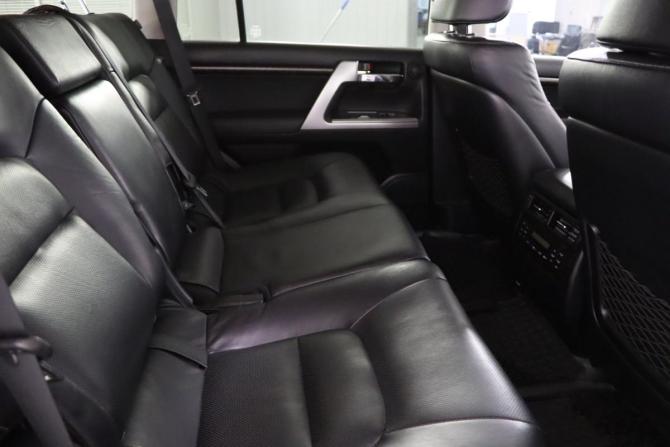 Toyota Land Cruiser 200 Series Рестайлинг 1 с пробегом 2015 года, цена 4 099 990 рублей, 254192 км, внедорожник, Автокод Объявления