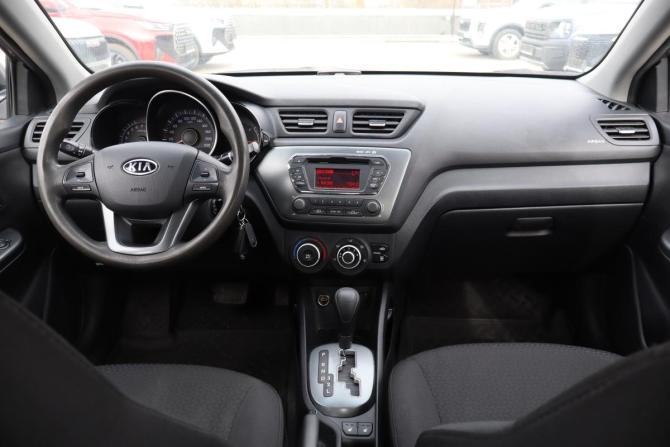 Kia Rio III с пробегом 2012 года, цена 699 000 рублей, 268000 км, седан, Автокод Объявления