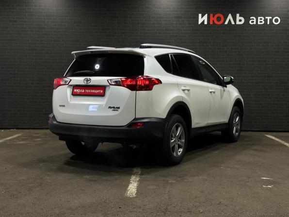 Toyota RAV4 IV (XA40) с пробегом 2015 года, цена 2 165 000 рублей, 161107 км, внедорожник, Автокод Объявления