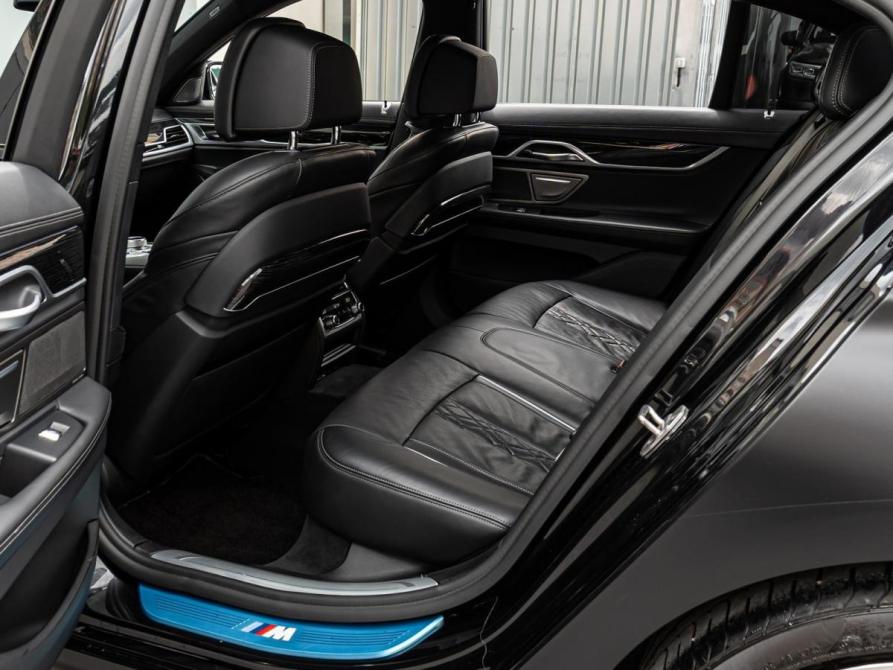 BMW 7 серии VI (G11/G12) Рестайлинг Краснодар  - изображение 14