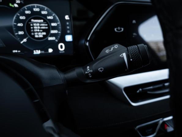 Geely Monjaro I с пробегом 2024 года, цена 3 255 000 рублей, 48673 км, внедорожник, Автокод Объявления