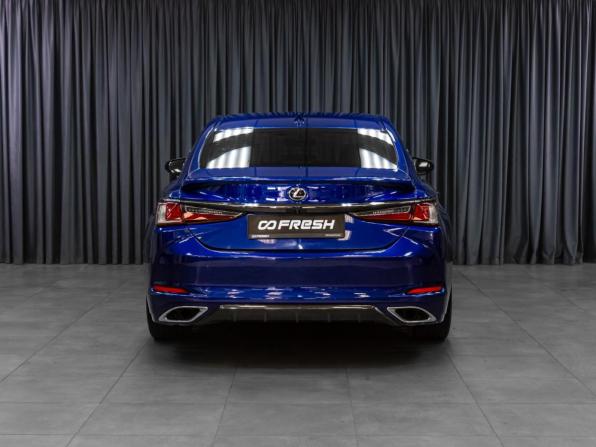 Lexus ES VII с пробегом 2019 года, цена 4 346 000 рублей, 166757 км, седан, Автокод Объявления