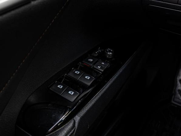 Toyota Camry VIII (XV70) с пробегом 2019 года, цена 3 040 000 рублей, 88355 км, седан, Автокод Объявления