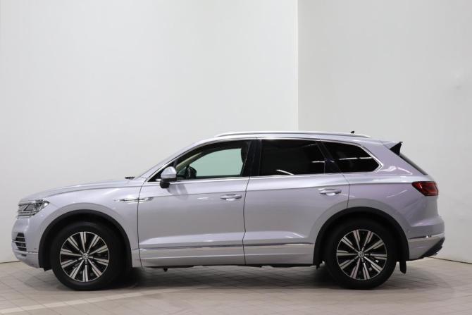 Volkswagen Touareg III с пробегом 2020 года, цена 4 735 000 рублей, 140939 км, внедорожник, Автокод Объявления