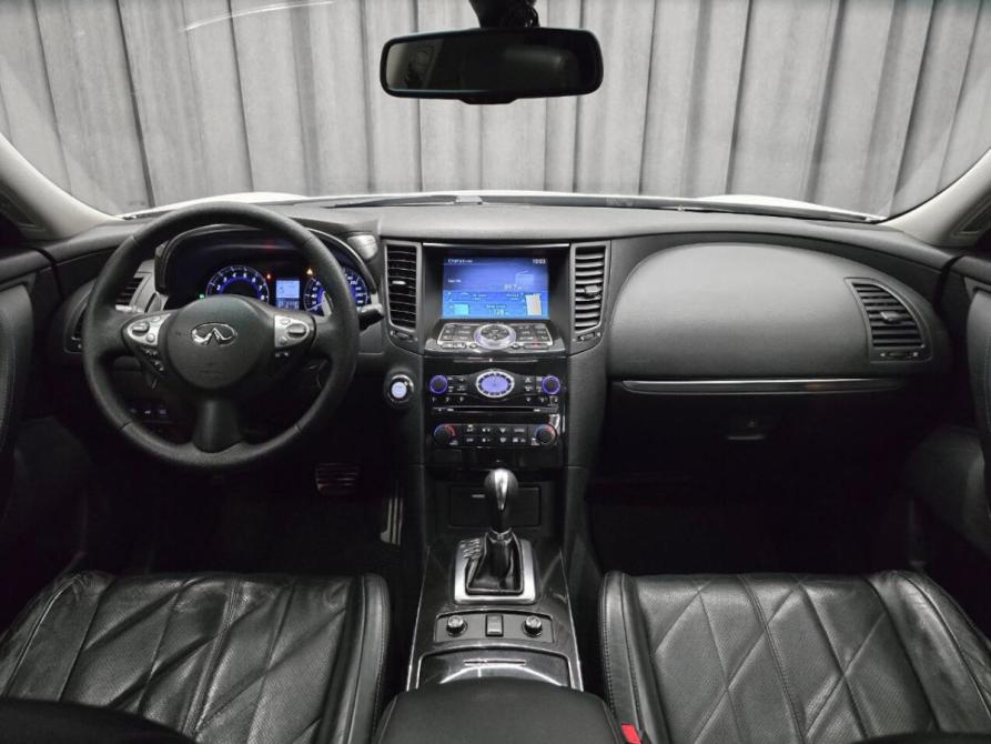 Infiniti QX70 Красноярск  - изображение 10