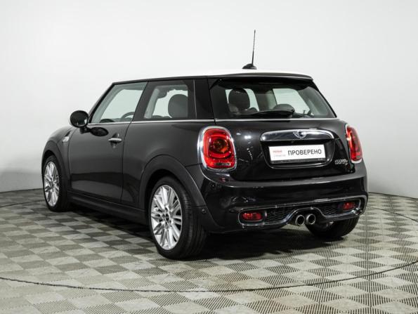Mini Hatch III (F55/F56) с пробегом 2015 года, цена 1 995 000 рублей, 41090 км, хэтчбек, Автокод Объявления