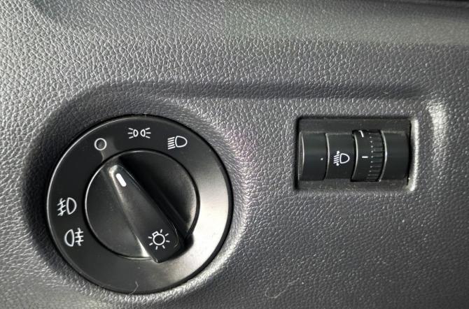 Skoda Fabia II с пробегом 2008 года, цена 649 000 рублей, 223000 км, хэтчбек, Автокод Объявления
