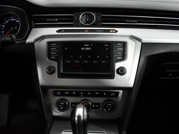 Volkswagen Passat B8 с пробегом 2015 года, цена 1 180 000 рублей, 147089 км, седан, Автокод Объявления