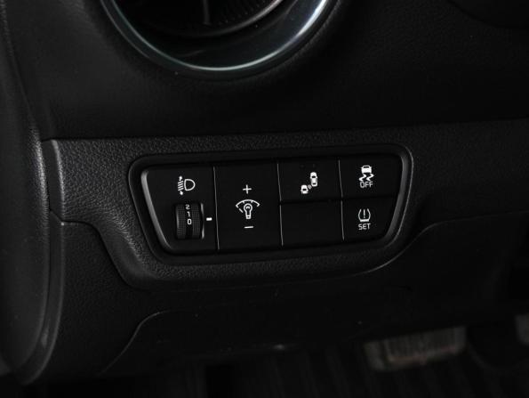 Kia Cerato IV с пробегом 2018 года, цена 2 199 000 рублей, 130448 км, седан, Автокод Объявления