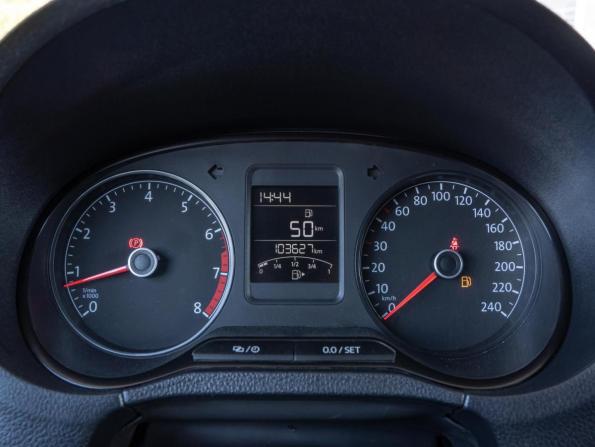 Volkswagen Polo V Рестайлинг с пробегом 2019 года, цена 1 239 000 рублей, 103627 км, седан, Автокод Объявления
