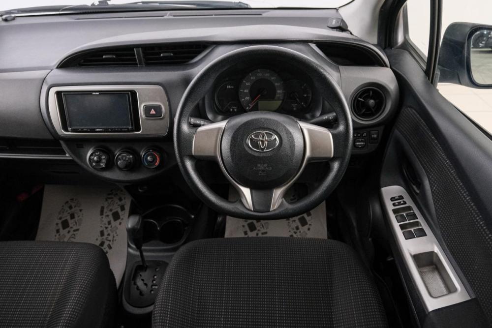 Toyota Vitz III (XP130) Рестайлинг Красноярск  - изображение 14