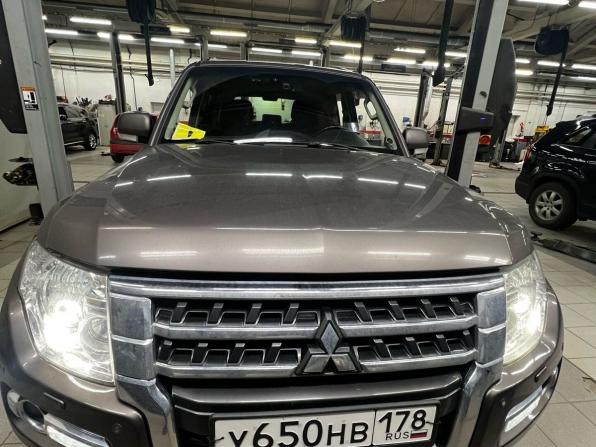 Mitsubishi Pajero IV Рестайлинг 2 с пробегом 2015 года, цена 2 550 000 рублей, 174000 км, внедорожник, Автокод Объявления