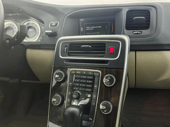 Volvo S60 II с пробегом 2011 года, цена 780 000 рублей, 355768 км, седан, Автокод Объявления