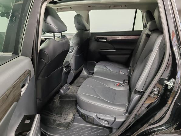 Toyota Highlander IV (XU70) с пробегом 2026 года, цена 5 888 000 рублей, 13 км, внедорожник, Автокод Объявления