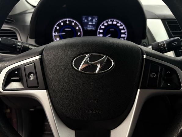 Hyundai Solaris I с пробегом 2011 года, цена 869 900 рублей, 182710 км, седан, Автокод Объявления