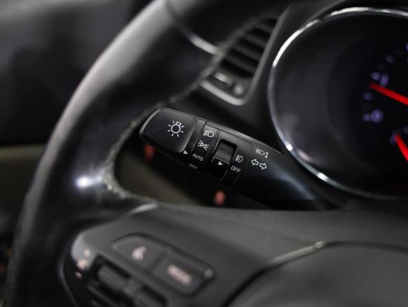 Kia Carnival III с пробегом 2018 года, цена 2 549 000 рублей, 109280 км, минивэн, Автокод Объявления