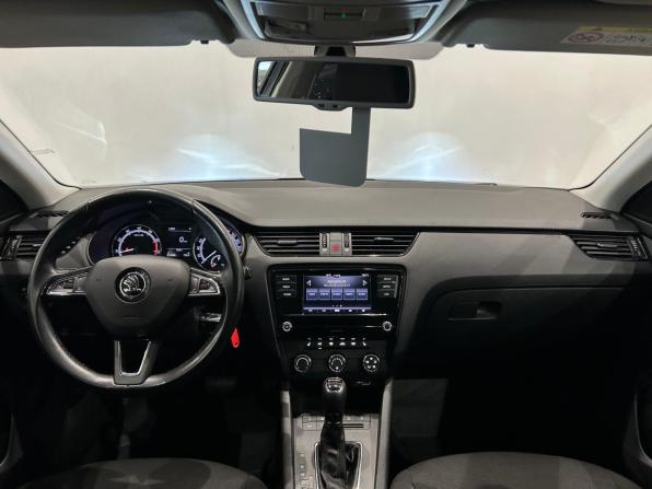 Skoda Octavia III (A7) Рестайлинг с пробегом 2020 года, цена 1 649 000 рублей, 123989 км, лифтбек, Автокод Объявления