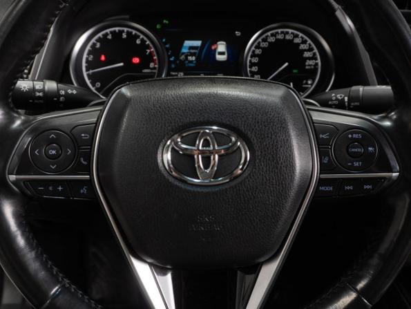 Toyota Camry VIII (XV70) с пробегом 2018 года, цена 2 999 000 рублей, 167475 км, седан, Автокод Объявления