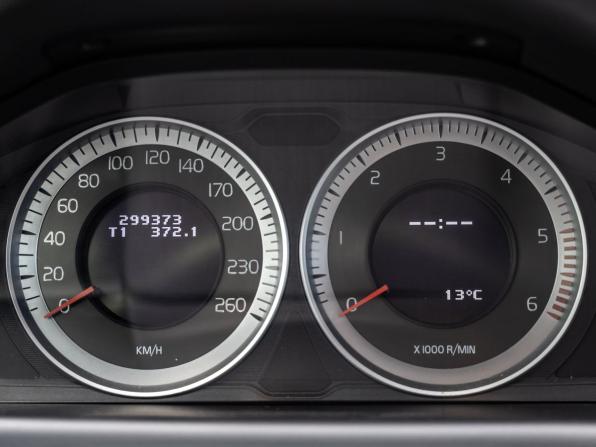 Volvo XC70 II с пробегом 2012 года, цена 1 378 000 рублей, 299373 км, универсал, Автокод Объявления