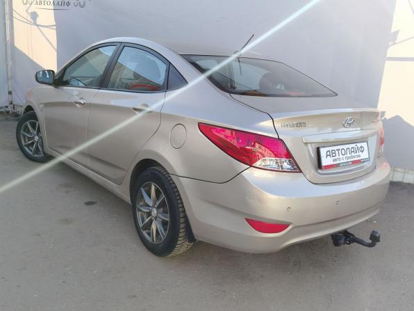 Hyundai Solaris I с пробегом 2013 года, цена 699 000 рублей, 195931 км, седан, Автокод Объявления